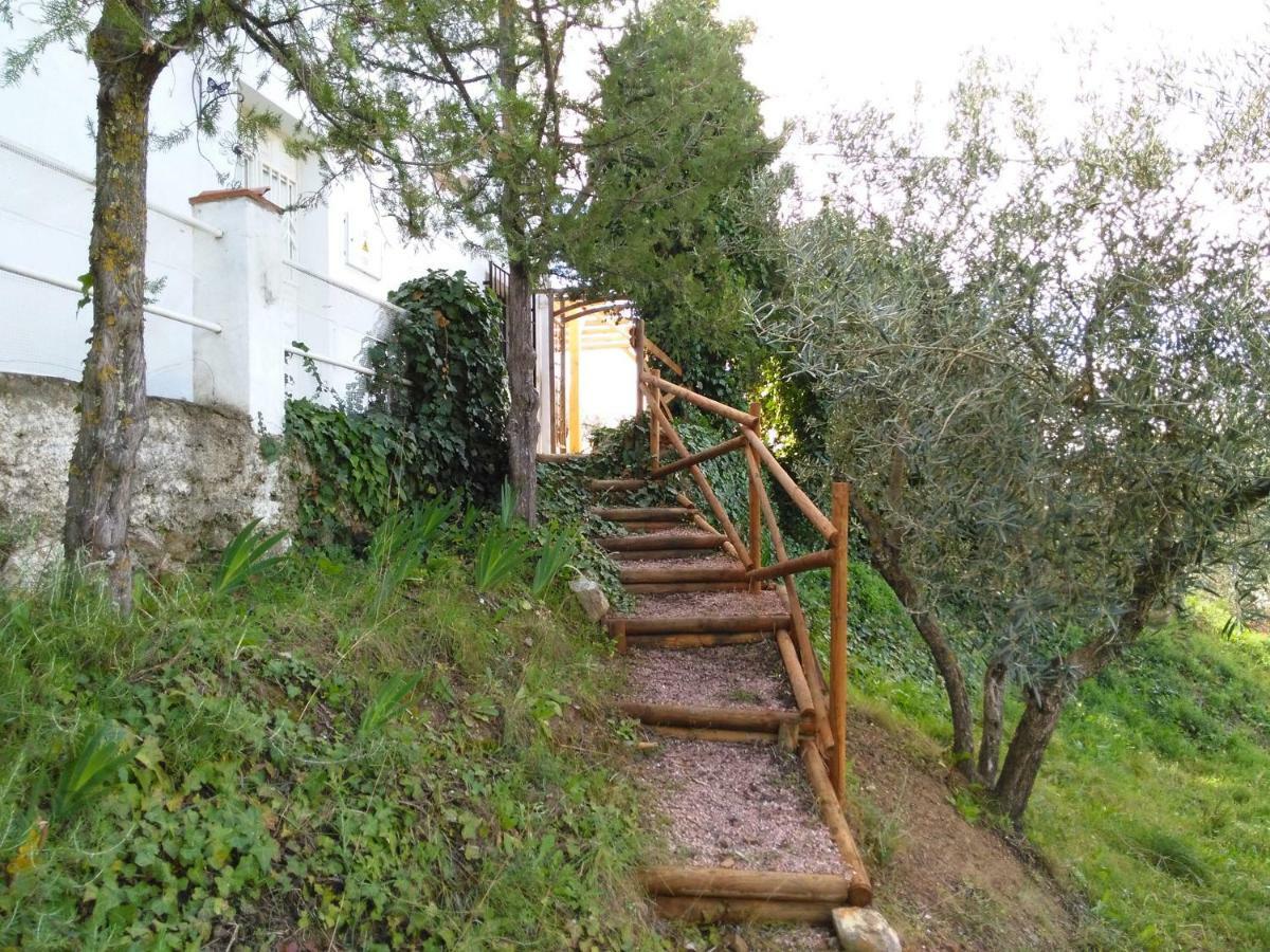 Casa La Liebrecilla Guest House Ríogordo Exterior photo